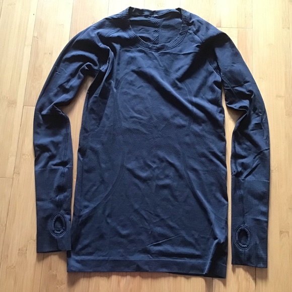 lululemon athletica Tops - NWOT Lululemon Swiftly Tech Long Sleeve Crew Black